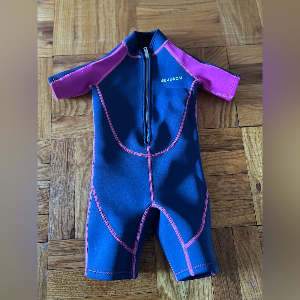 Skin Kids Swim Rashguard - Navy and Magenta